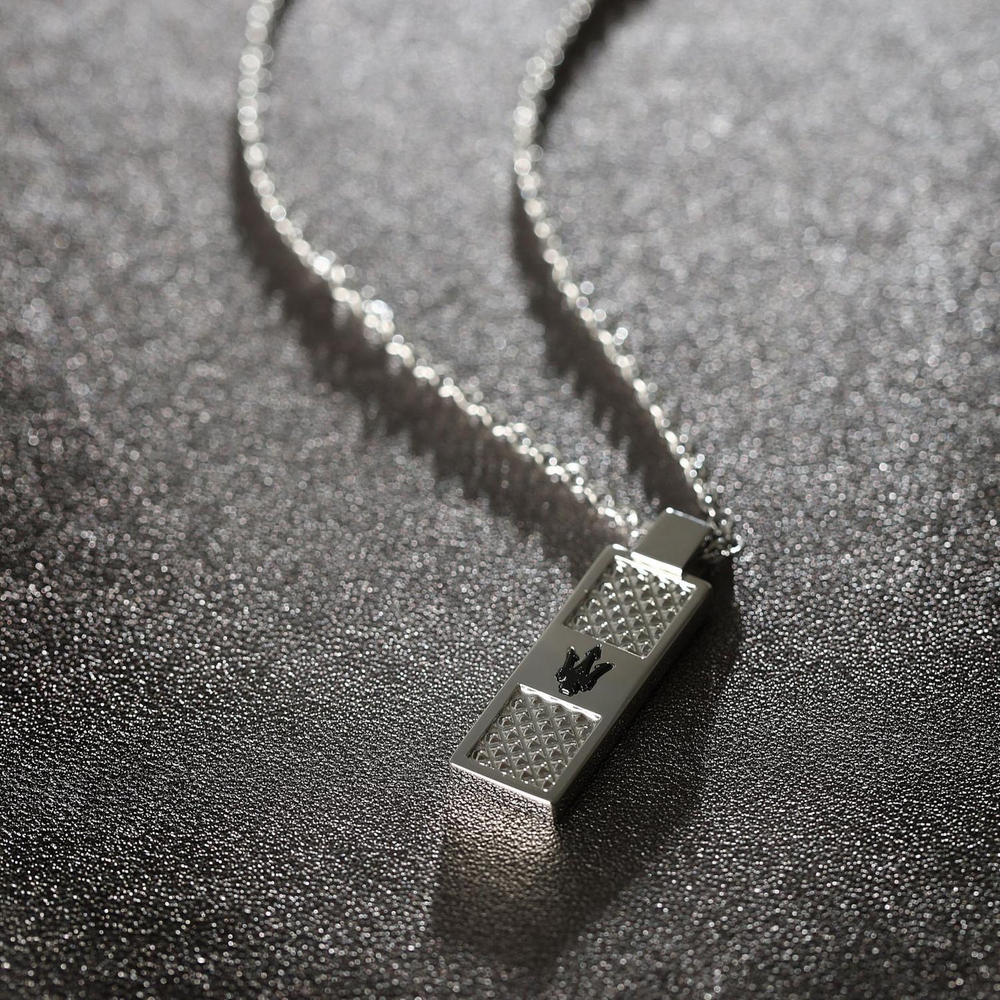 jpg_1500x1500_68327629