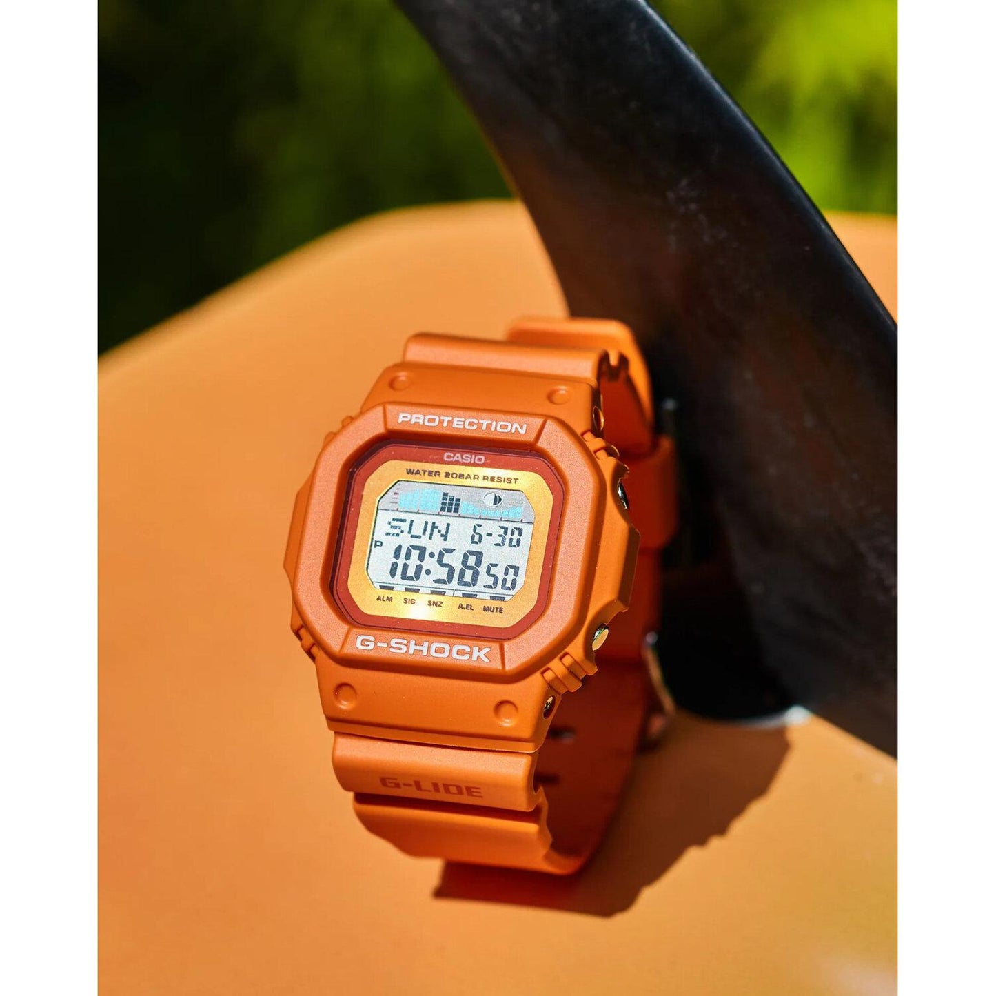Reloj G-SHOCK GLX-5600RT-4CR G-LIDE-Naranja
