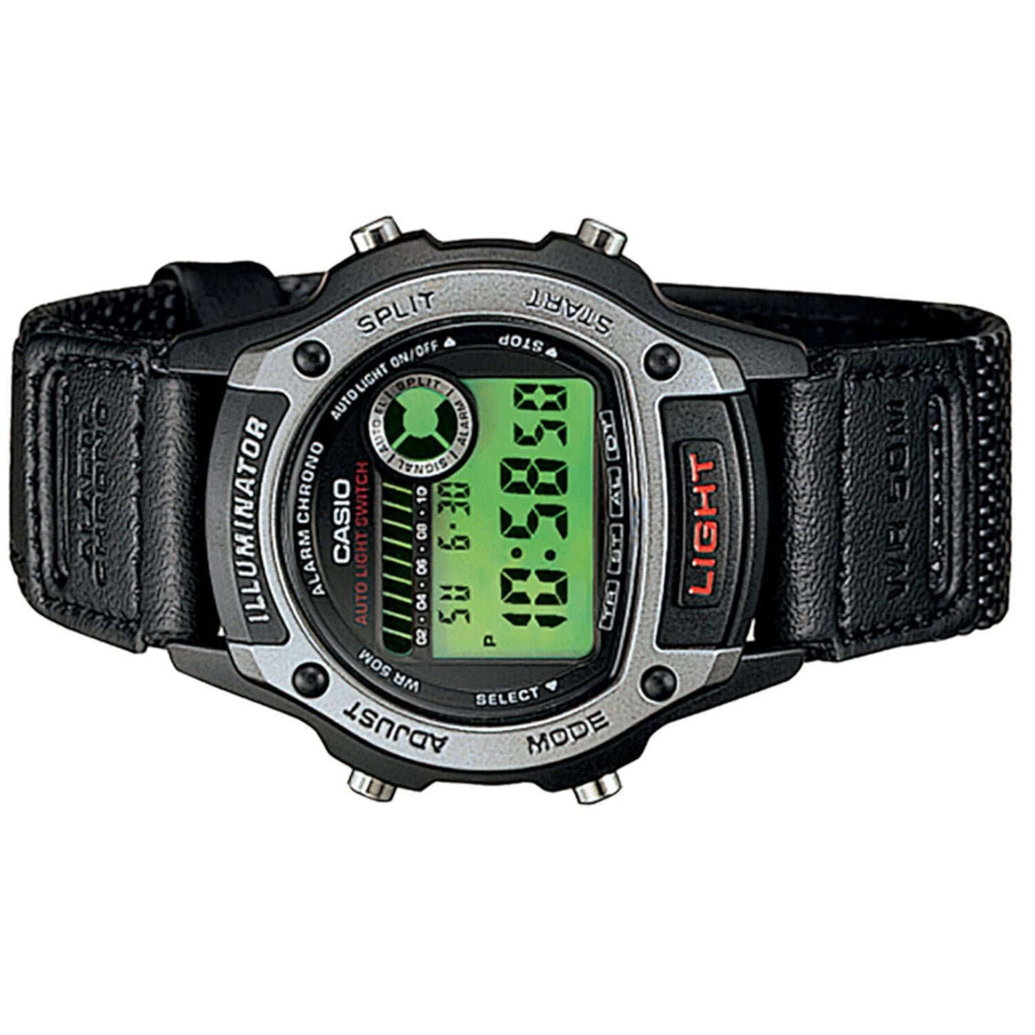 Reloj CASIO W94HF 8AVHCG Illuminator Multifuncion Negro Watch2gomx